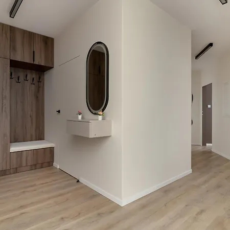 Wislane Tarasy Lux Cracow By Renters Prestige * Cracovia