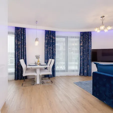 Wislane Tarasy Lux Cracow By Renters Prestige Lägenhet