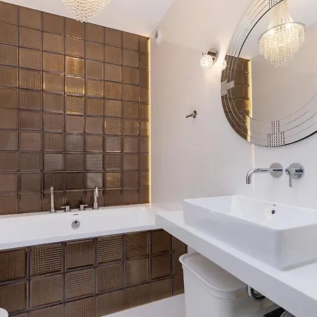 Wislane Tarasy Lux Cracow By Renters Prestige كراكوفيا